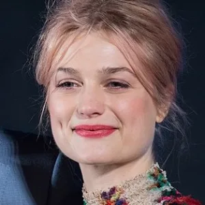 Alison Sudol